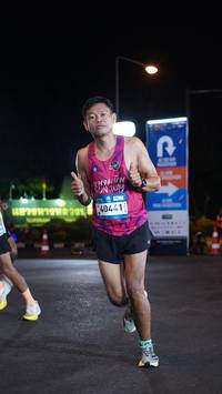 BIB: 7707, 1868
                            <button type="button" onclick="openModal(23027538)" class="btn btn-primary btn-sm float-right btn-popup" data-toggle="modal" data-target=".modal-high-quality">
                        <i class="fas fa-shopping-cart"></i> Add to Cart
                    </button>
                                            <button type="button" onclick="isThisMe(23027538, true)" class="btn btn-success btn-sm float-right btn-popup btn-isme hidden" data-toggle="tooltip" data-placement="bottom" title="นี่คือรูปของคุณใช่ไหม คลิกที่นี่เพื่อเอาเข้าอัลบั้ม">
                        <i class="fas fa-plus"></i> Add to album
                    </button>
                    <button type="button" onclick="isThisMe(23027538, false)" class="btn btn-warning btn-sm float-right btn-popup btn-isnotme hidden">
                        <i class="fas fa-ban"></i> Remove from album
                    </button>